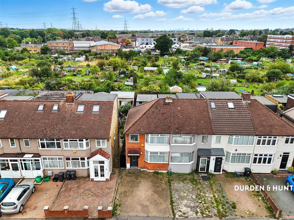 Wansford Road