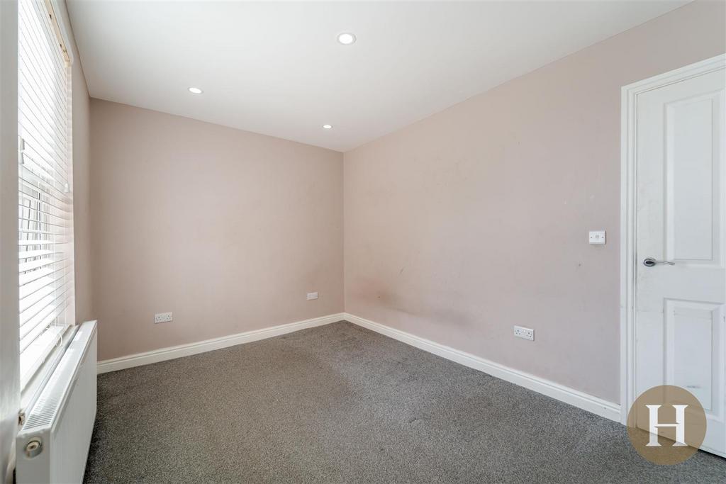 Hadleigh Estate Agents-12.jpg