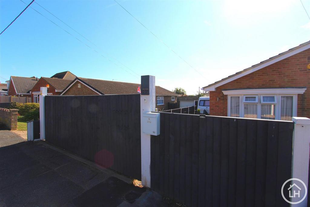 External With Gate