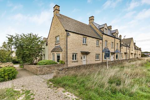 Blackberry Walk, London Road, Cirencester, Gloucestershire, GL7