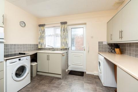 2 bedroom detached bungalow for sale, Winston Gardens, Boston, PE21