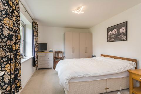 undefined, 11 Manor Gardens, Hadleigh