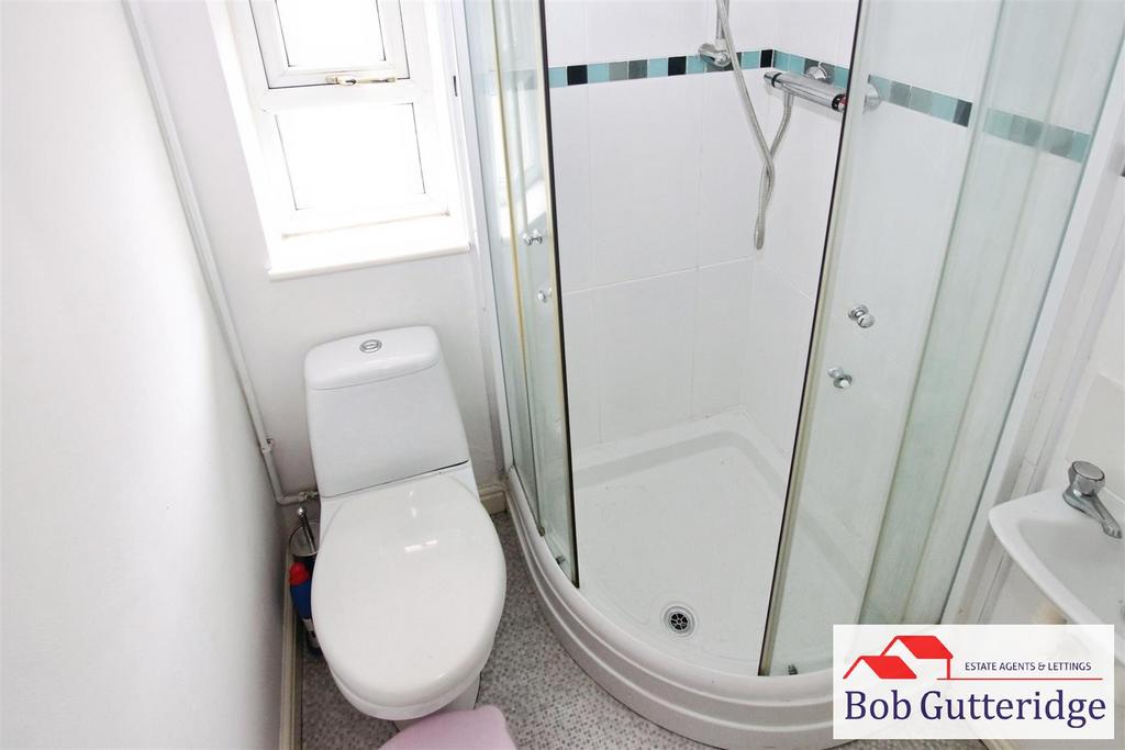 En suite shower room