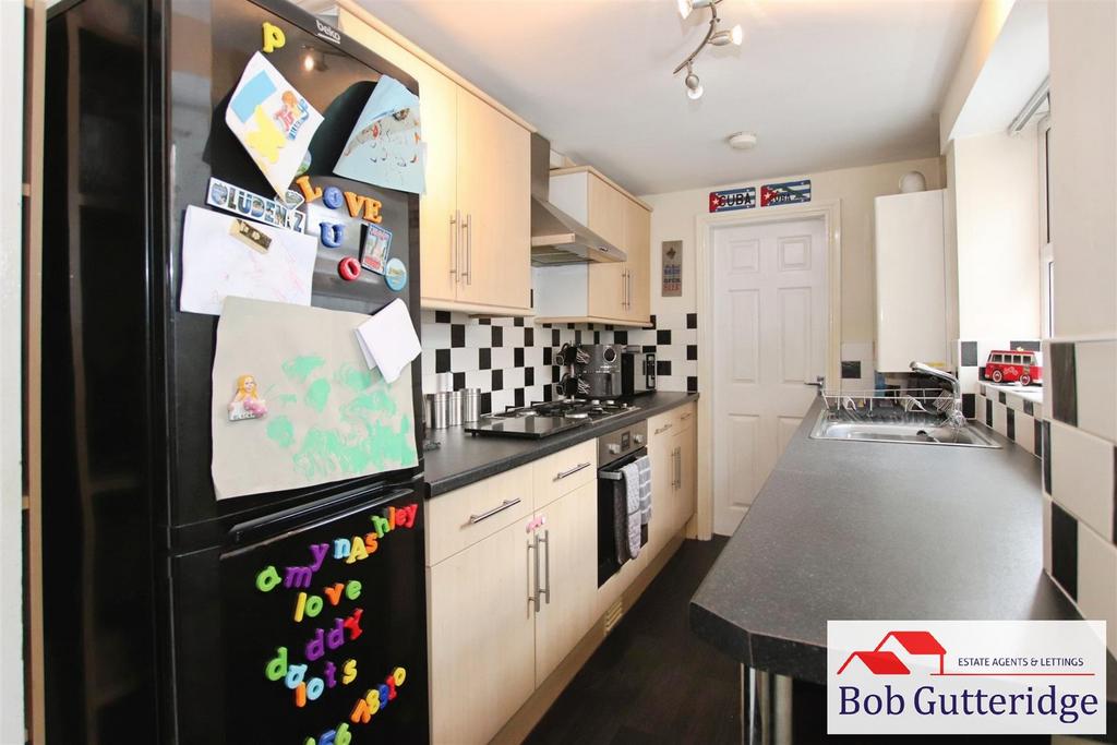 Fitted kitchen