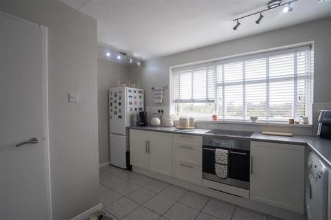 43 Bantry Close, Birmingham, B26 3LR