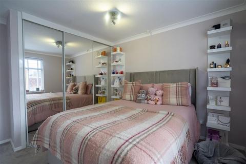 43 Bantry Close, Birmingham, B26 3LR