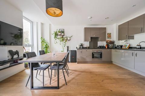 1 bedroom flat to rent, Amelia Street, Elephant and Castle, London, SE17