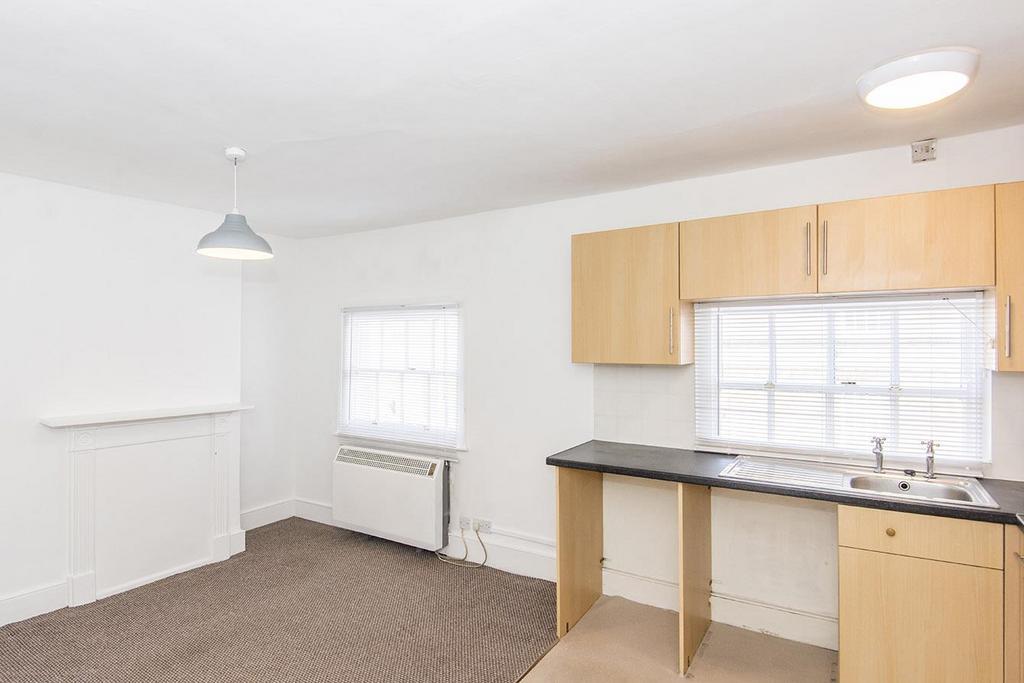Open Plan Living/Kitchen