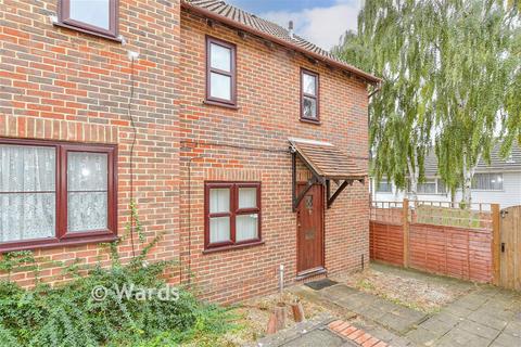 1 bedroom terraced house for sale, Tintagel Gardens, Rochester, Kent