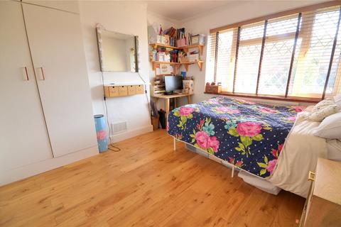 15 Blackwell Road, East Grinstead, RH19 3HP