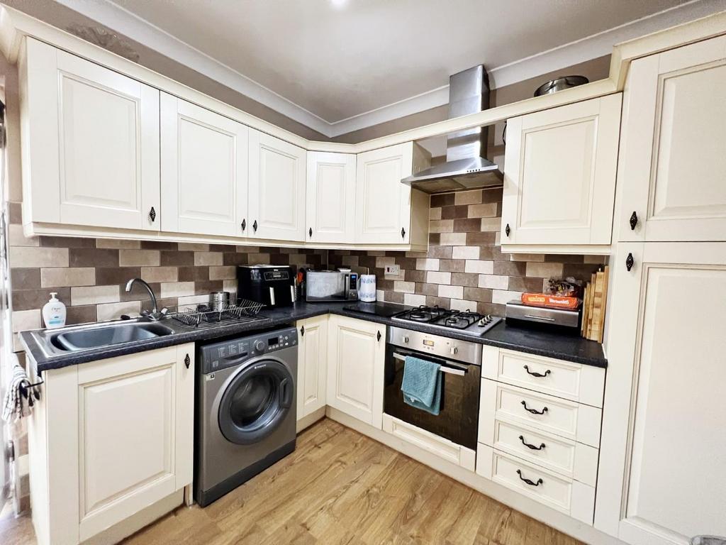Kitchen / Diner