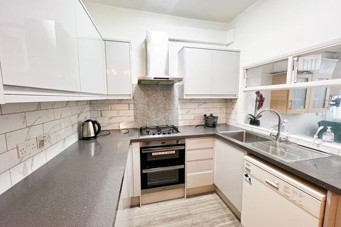 undefined, Bridge Road, London, E6