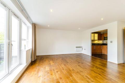 2 bedroom flat for sale, Seven Kings Way, Kingston, Kingston upon Thames, KT2