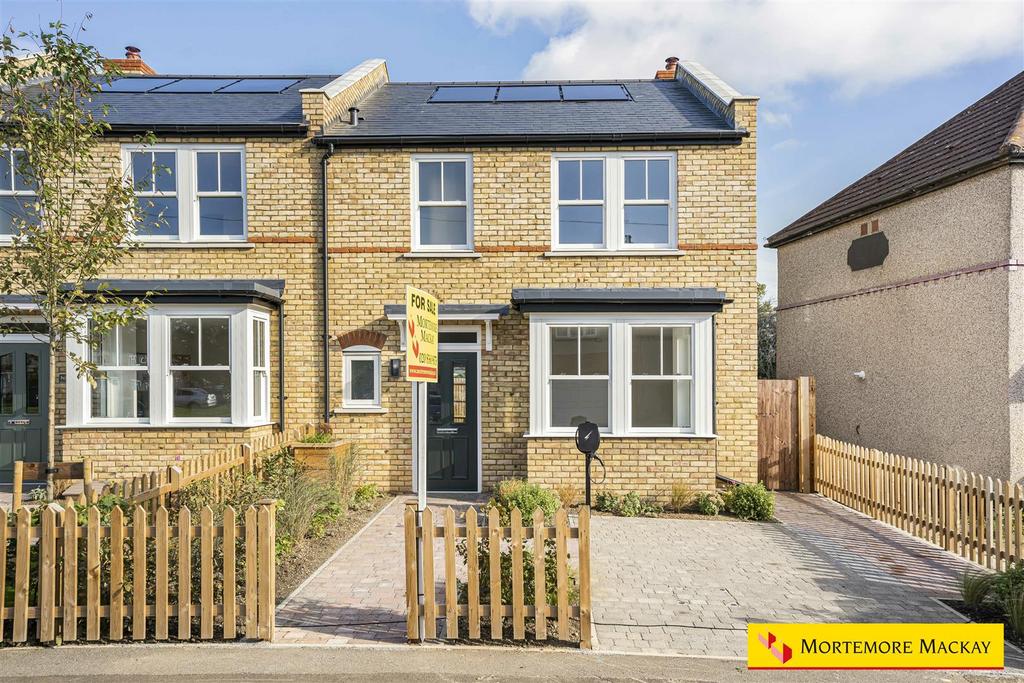 4 63873 watermarked.jpg