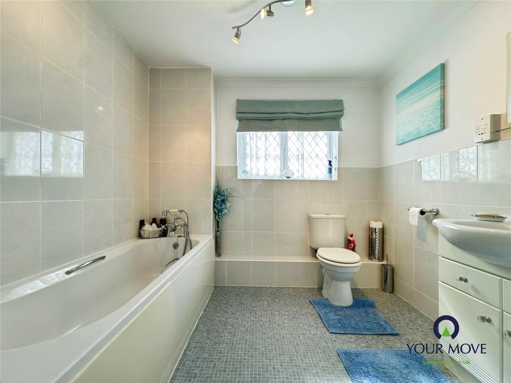 Bathroom/Wc