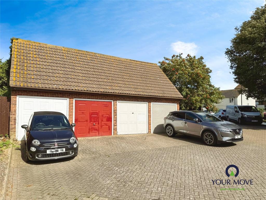 En Bloc Garage