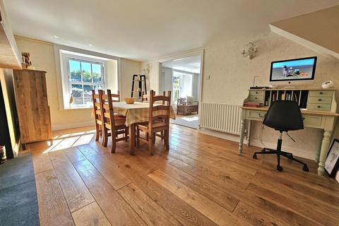 3 bedroom character property for sale, Church Road, Longhope