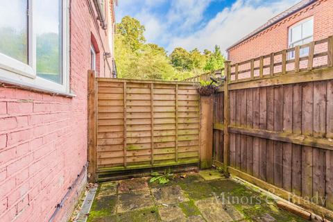 1 bedroom in a house share to rent, Earlham Road, Norwich