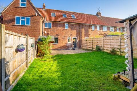 3 bedroom terraced house for sale, Crossfield Crescent, Fulford, York