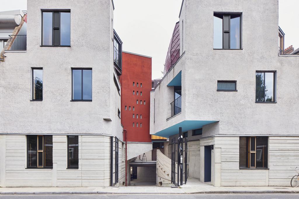 177227 - DGLA8824 Walmer Yard.jpg