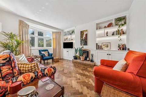undefined, Lawford Road, London, W4
