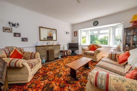 undefined, Yew Tree Lane, Tettenhall, WV6