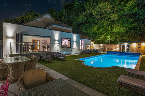 undefined, Otter Close, Milton Keynes MK3