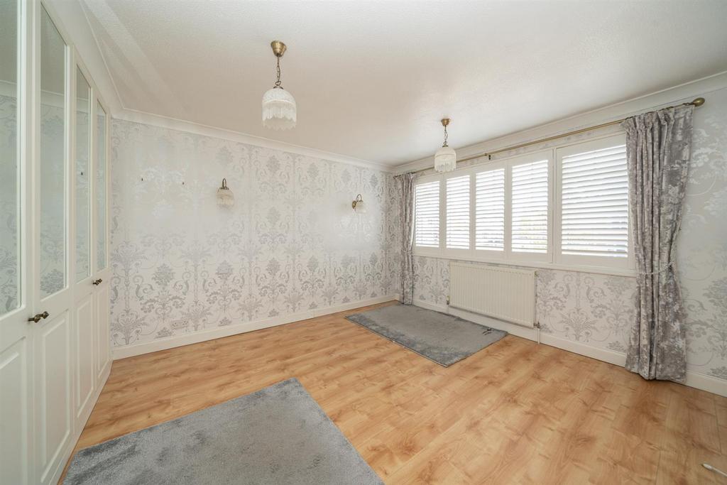 3-Grasmere-Close-2723.jpg