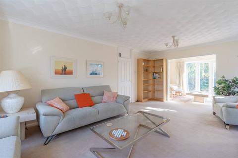 4 bedroom detached bungalow for sale, Sea View Road, Herne Bay