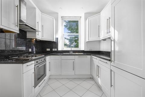 3 bedroom flat for sale, Arkwright Road, Hampstead, NW3