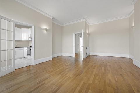 2 bedroom flat for sale, Arkwright Road, Hampstead, NW3
