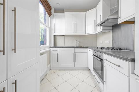 2 bedroom flat for sale, Arkwright Road, Hampstead, NW3