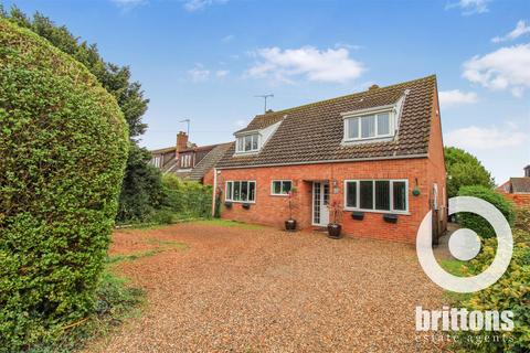 undefined, White Horse Drive, Dersingham, King's Lynn
