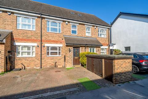Kent Road, West Wickham, BR4
