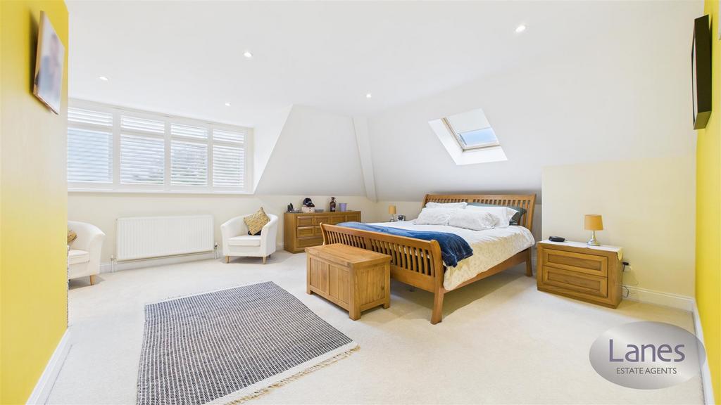 CAM03457 G0-PR0031-STILL012.jpg