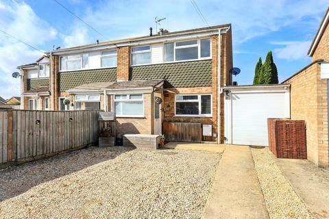 51 Colwell Drive, Witney, OX28 5NJ