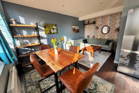 2 bedroom apartment for sale, St Giles Court, Small Street, Bristol, Bristol