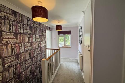 undefined, Lloyd Court, Pinner HA5
