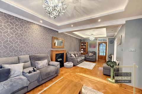undefined, Dorset Avenue, SOUTHALL UB2