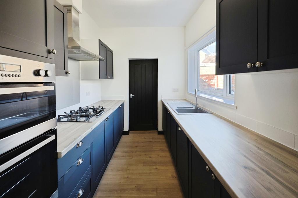 Pbox-kitchen-334489.JPG