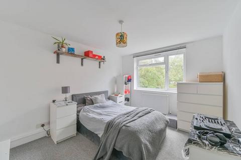 undefined, Beechcroft Close, Streatham, London, SW16