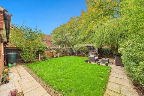 5 bedroom detached house for sale, Nelson Drive, Little Plumstead, Norwich