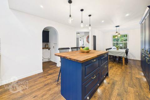 5 bedroom detached house for sale, Nelson Drive, Little Plumstead, Norwich