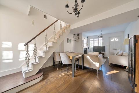 27 Bell Road, East Molesey, KT8 0SS