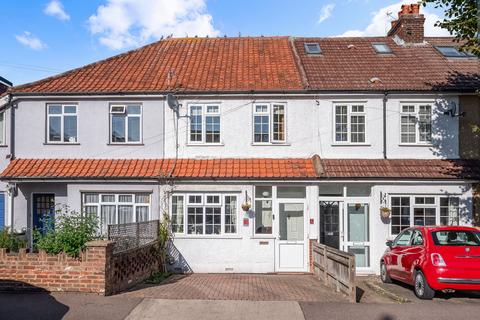 undefined, Tolworth Road, Surbiton KT6
