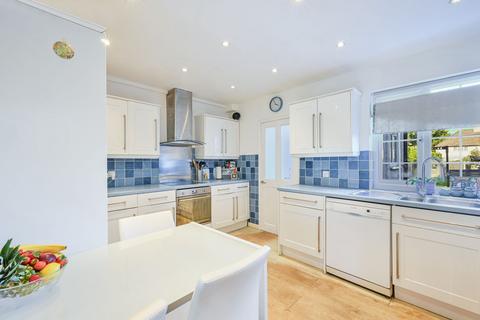 undefined, Tolworth Road, Surbiton KT6