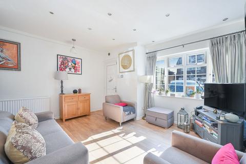 undefined, Tolworth Road, Surbiton KT6