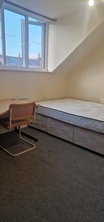 6 bedroom house to rent, Room 4, 9 Brudenell View