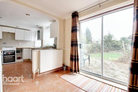 3 bedroom end of terrace house for sale, Nodes Drive, Stevenage
