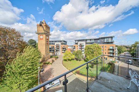 Birdwood Avenue, Hither Green, London, SE13